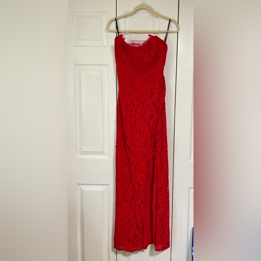 MAJORELLE red lace long prom/formal/cocktail dress SIZE SMALL- can negotiate!